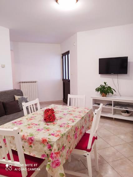 Apartman Snjezana Фажана Екстер'єр фото