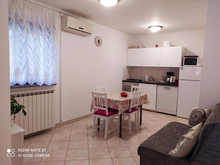 Apartman Snjezana Фажана Екстер'єр фото